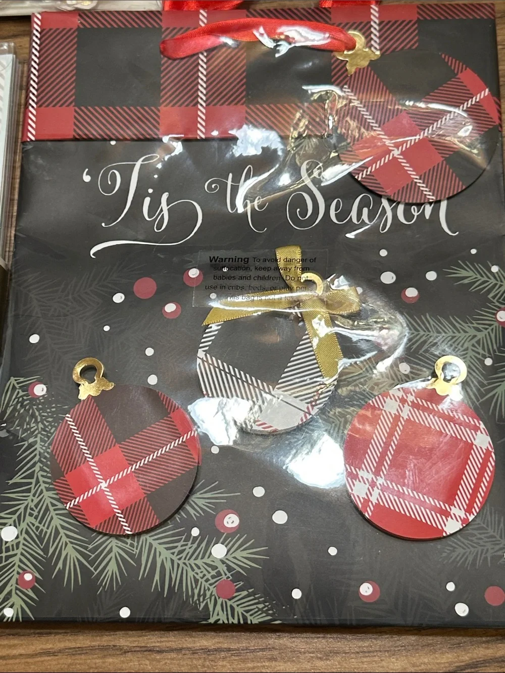 Anna Griffin Holiday Gift Bag & Tags Bundle - Red, Gold, White